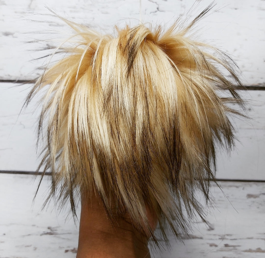 Faux fur pom pom, CARAMEL BLONDE, luxury, neutral color, warm blonde with  dark tips, small, medium, large, extra large